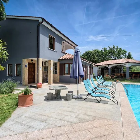 Вилла Pula Valtura