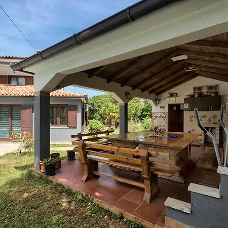 Pula Вилла Valtura