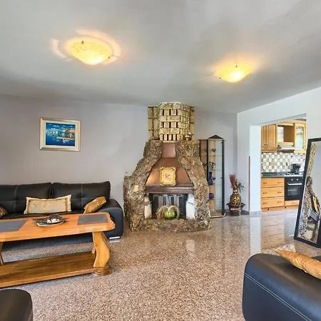 Вилла Pula Valtura